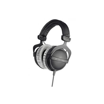 Beyerdynamic DT 770 PRO 250 Ohms Closed Studio Headphones