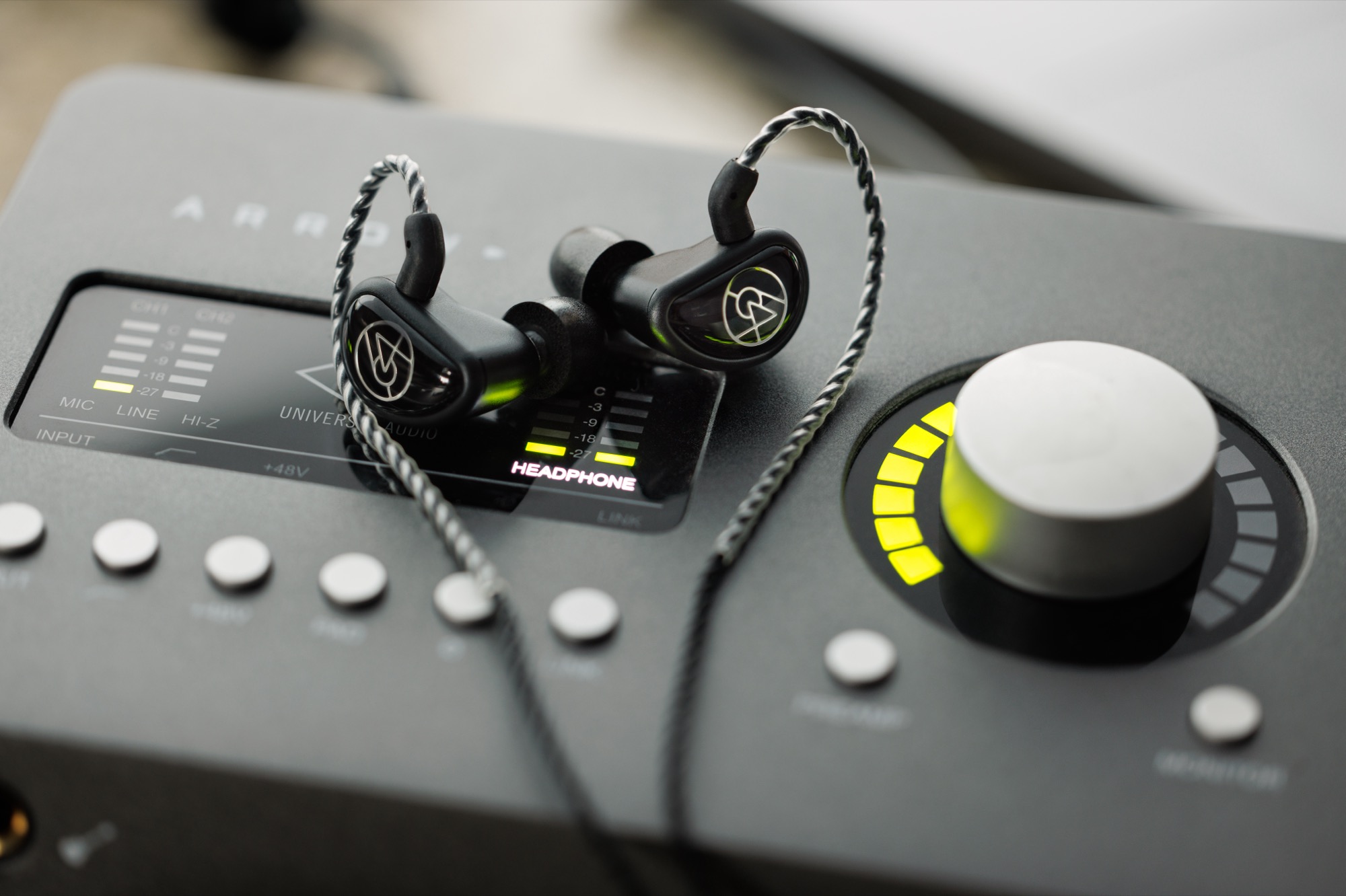 Aspire 4 on audio interface