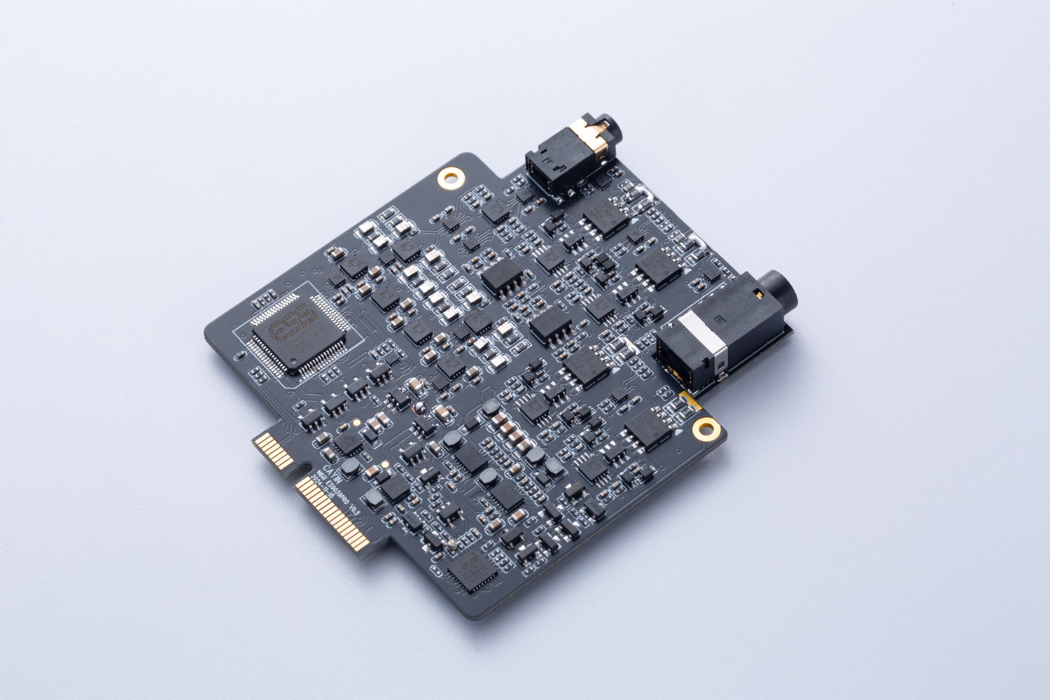 E203 Audio Motherboard image